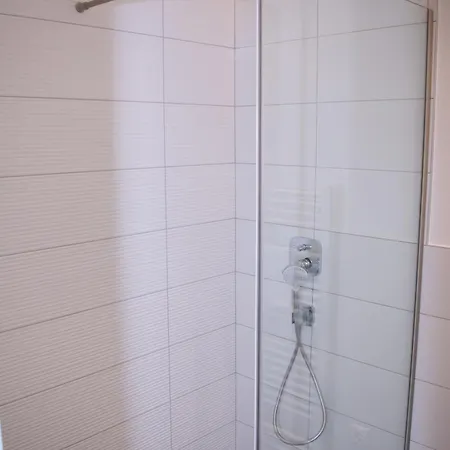 Διαμέρισμα Luxury Cozy 2 Bdr Downtown Apt.1