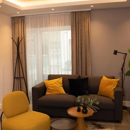 Luxury Cozy 2 Bdr Downtown Apt.1 Διαμέρισμα