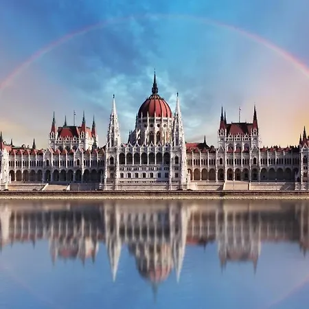 Luxury Cozy 2 Bdr Downtown Apt.1 Apartment Budapest